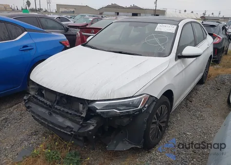 2019 Volkswagen Jetta 1.4T R-Line/1.4T S/1.4T Se из США, поврежденный, VIN 3VWC57BU9KM017772